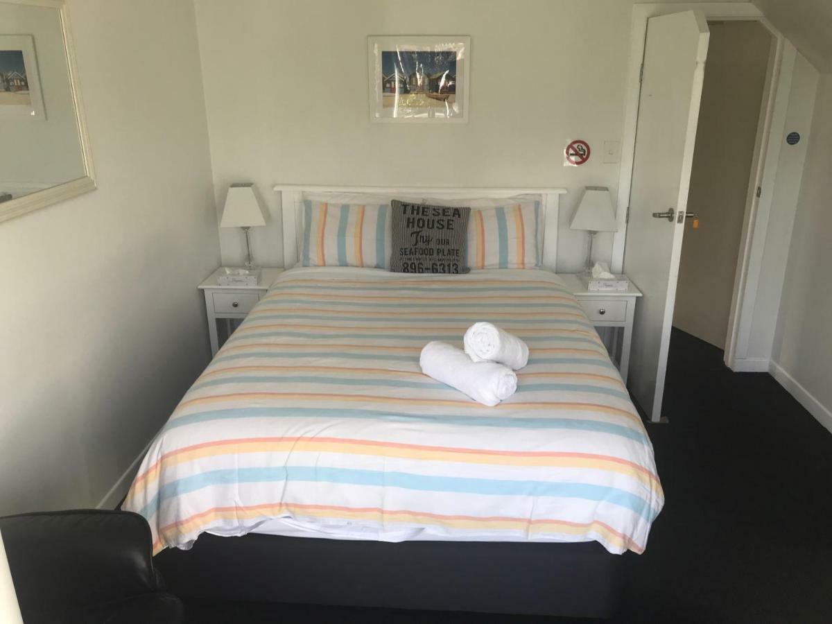 Sandy Feet Accommodation Christchurch Exterior foto
